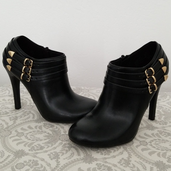 FIONI Clothing Shoes - Black high heel boots